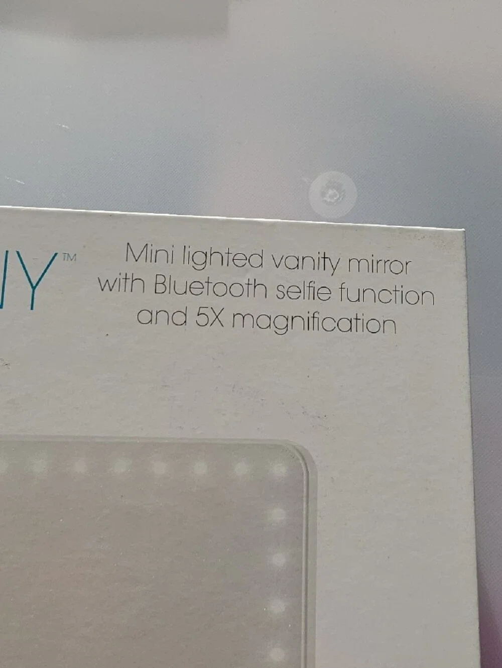 White Lighted Vanity Mirror with Bluetooth & 5X Magnification
